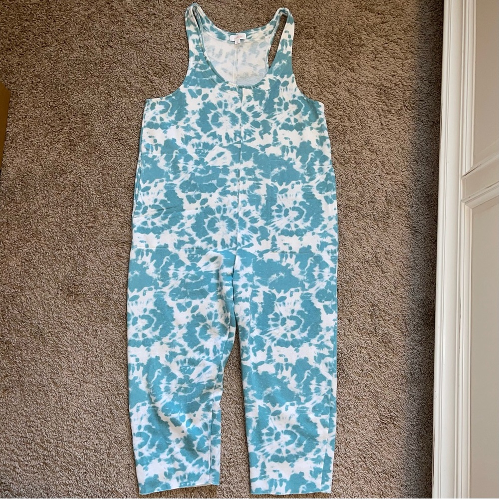 Comfy Colsie racer back play suit